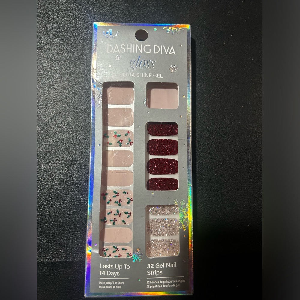Dashing Diva Holly Christmas Winter Nail Polish Stickers Holiday Nails wraps